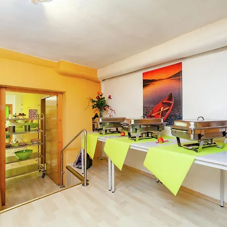 Hundefreundliches Gruppenhaus In Hessen Mit Garten 펜션