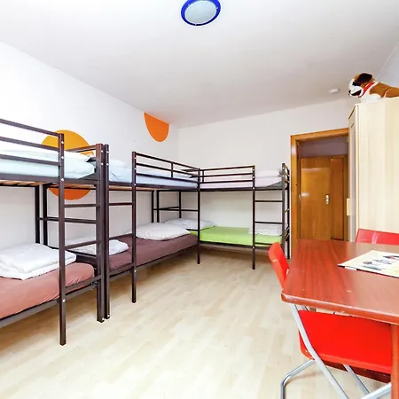 Hundefreundliches Gruppenhaus In Hessen Mit Garten * 바트 즈베스텐