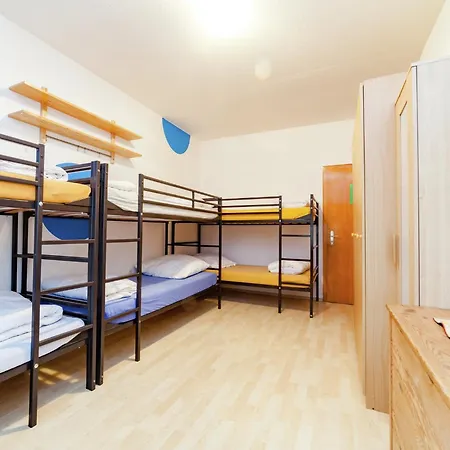 Hundefreundliches Gruppenhaus In Hessen Mit Garten 펜션 *