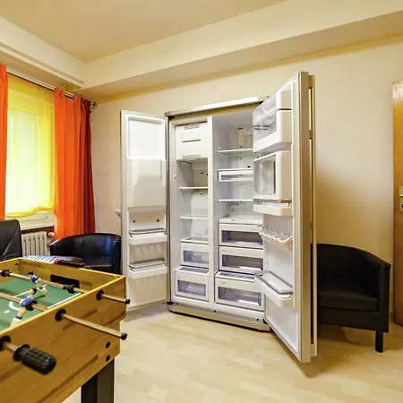 Hundefreundliches Gruppenhaus In Hessen Mit Garten 바트 즈베스텐