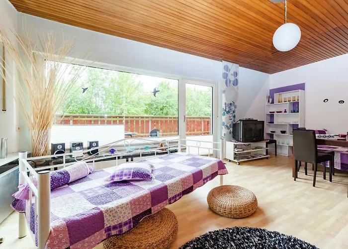 Hundefreundliches Gruppenhaus In Hessen Mit Garten * Bad Zwesten