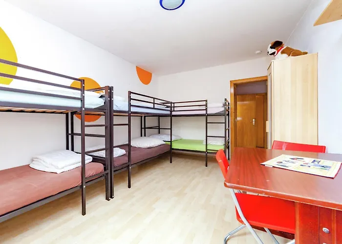 Hundefreundliches Gruppenhaus In Hessen Mit Garten * Bad Zwesten